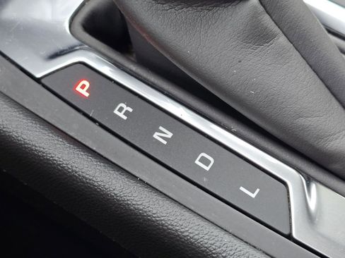 Used 2023 Chevrolet Equinox LT image 28