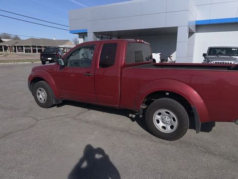 Used 2011 Nissan Frontier S w/ S Preferred Pkg image 20