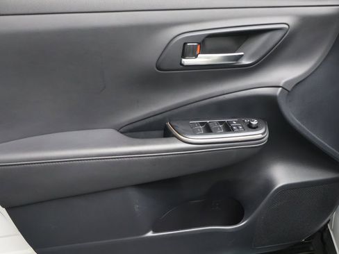 Used 2023 Toyota Crown XLE image 16