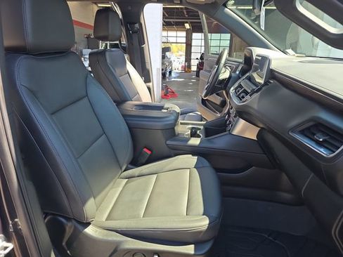 Used 2023 Chevrolet Tahoe Z71 image 10