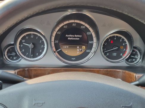 Used 2012 Mercedes-Benz E 350 Sedan image 20