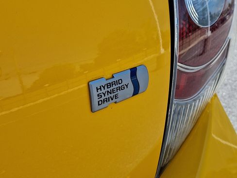 Used 2014 Toyota Prius C Two FWD image 30