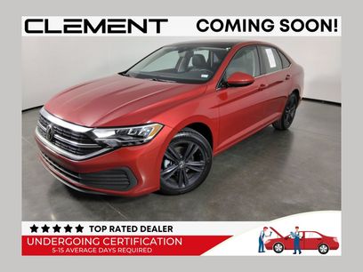 Used 2023 Volkswagen Jetta SE w/ Panoramic Sunroof Package
