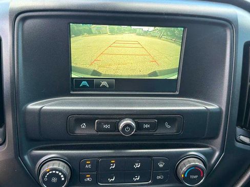 Used 2018 Chevrolet Silverado 1500 W/T AWD/4WD image 12