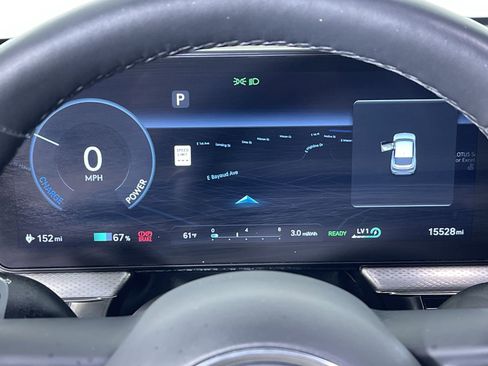 Used 2023 Genesis GV60 Performance image 17