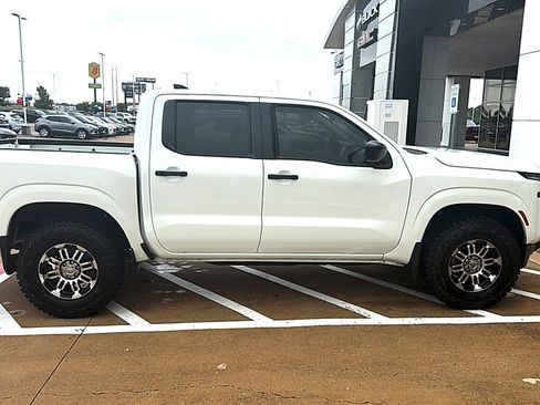 Used 2024 Nissan Frontier S w/ Technology Package AWD/4WD image 5