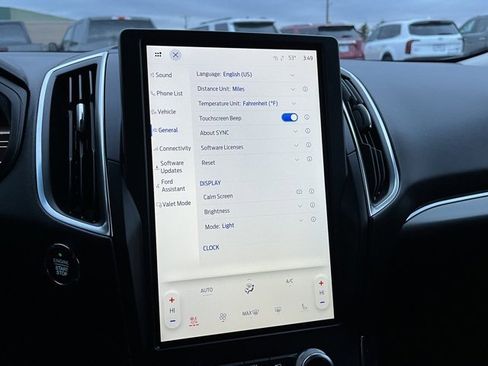 Used 2024 Ford Edge Titanium image 43