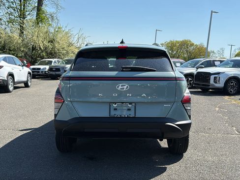 Used 2024 Hyundai Kona SEL AWD/4WD image 7