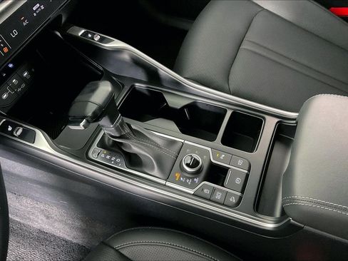 Certified 2026 Kia Sorento S AWD/4WD image 18