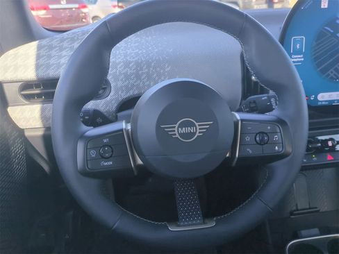 Used 2025 MINI Cooper S image 19