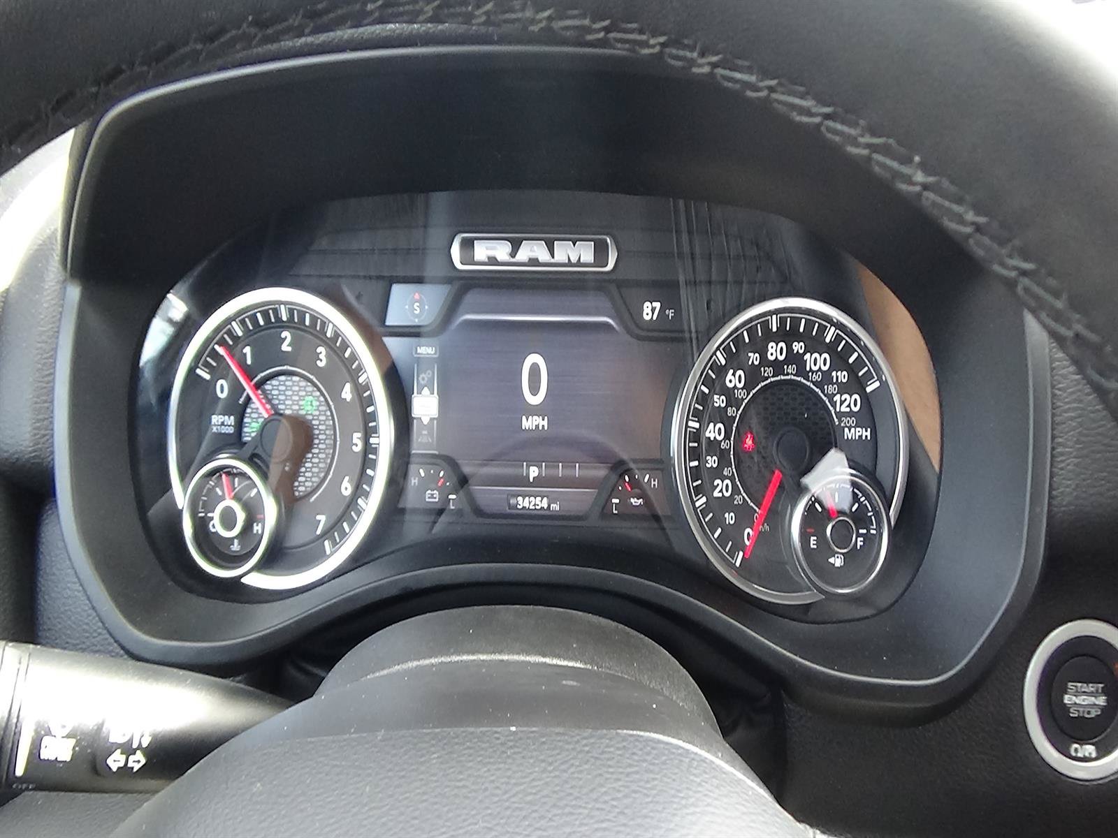 Used 2025 RAM 1500 Big Horn AWD/4WD image 27