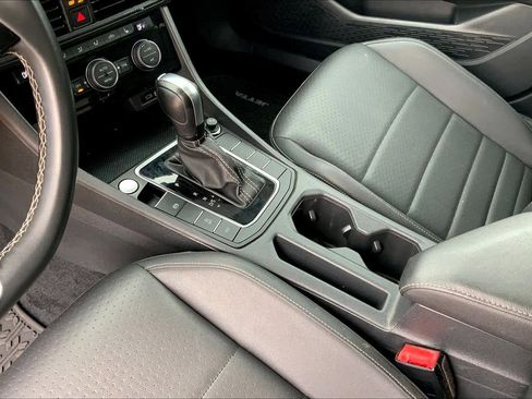 Used 2021 Volkswagen Jetta SE image 17