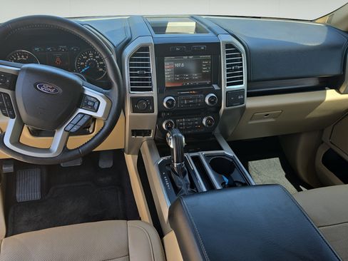 Used 2015 Ford F150 Lariat w/ Equipment Group 502A Luxury RWD image 22