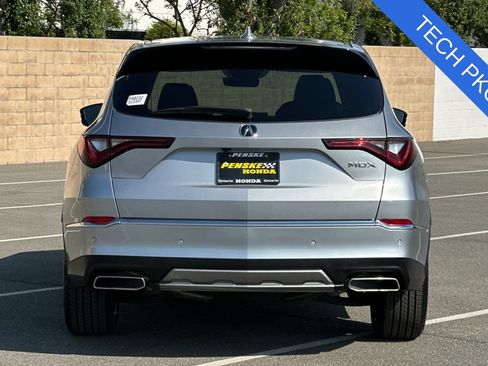 Used 2025 Acura MDX FWD w/ Technology Package image 5