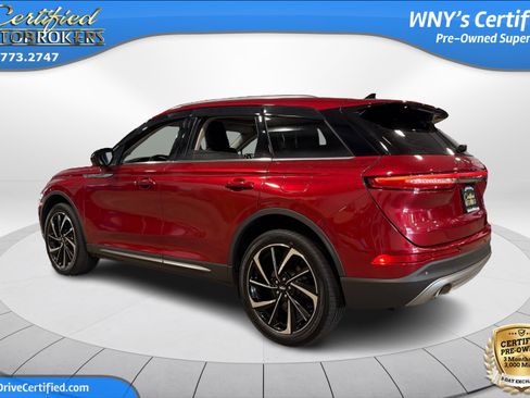 Used 2023 Lincoln Corsair Reserve w/ Equipment Group 201A AWD/4WD image 8