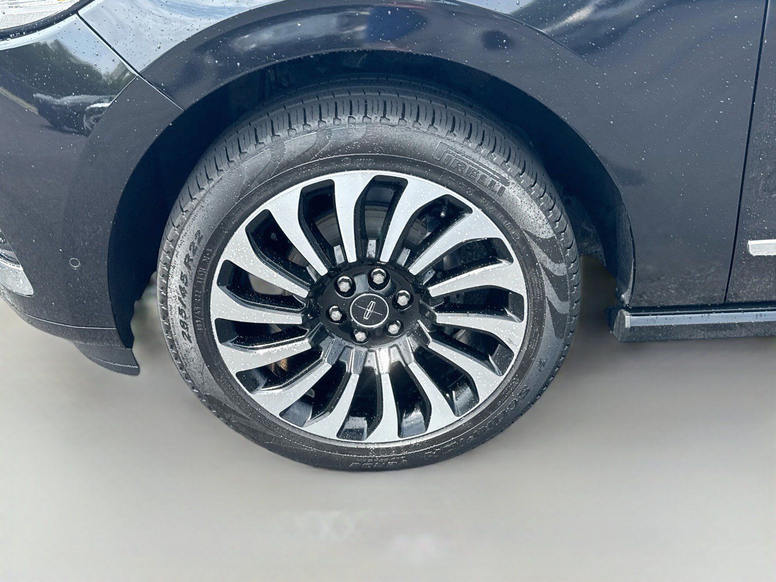 Used 2022 Lincoln Navigator Black Label AWD/4WD image 35