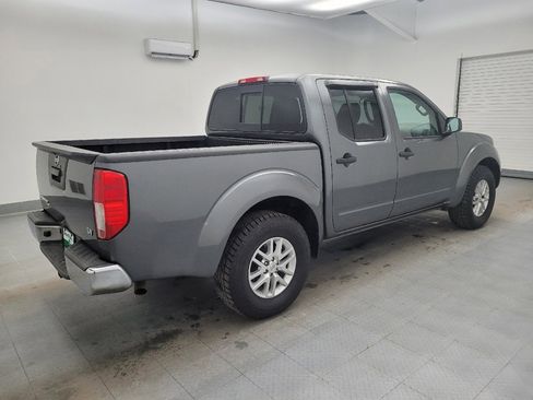 Used 2016 Nissan Frontier SV image 10