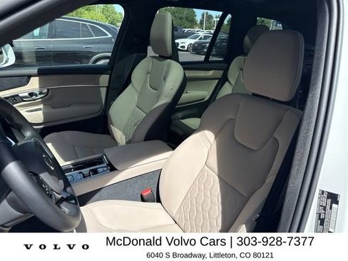 Used 2026 Volvo XC90 B6 Plus w/ Protection Package Premier AWD/4WD image 3