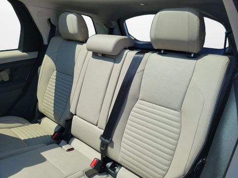 Used 2024 Land Rover Discovery Sport S image 14