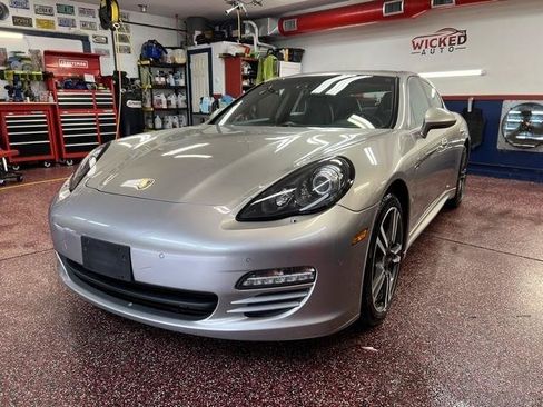 Used 2011 Porsche Panamera 4S AWD/4WD image 1