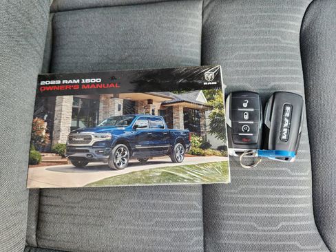 Used 2023 RAM 1500 Big Horn AWD/4WD image 42