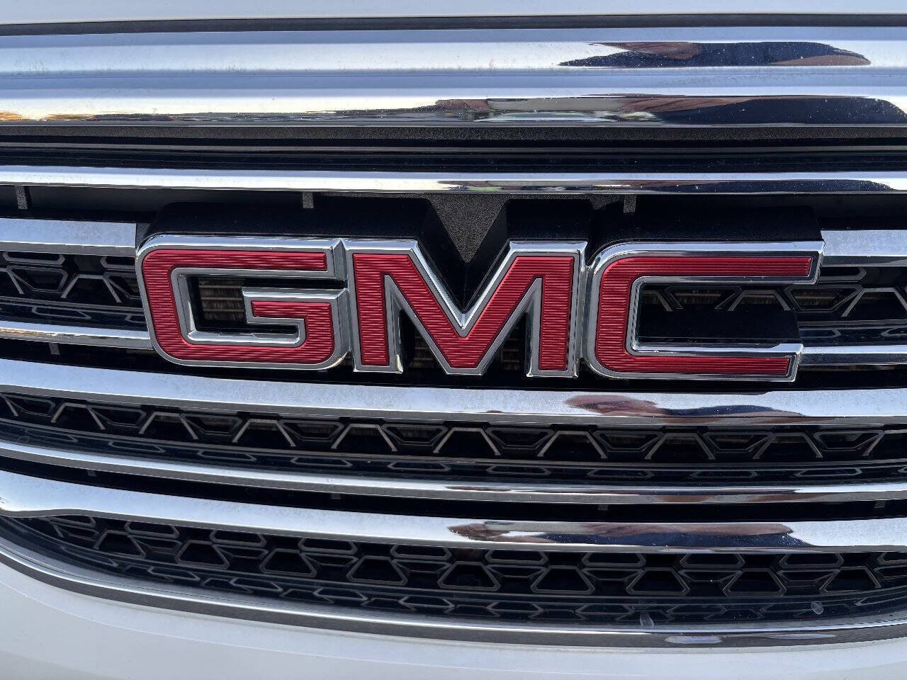 Used 2019 GMC Acadia SLE w/ Driver Alert Package I AWD/4WD image 24