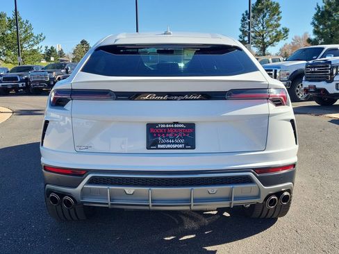 Used 2019 Lamborghini Urus image 5