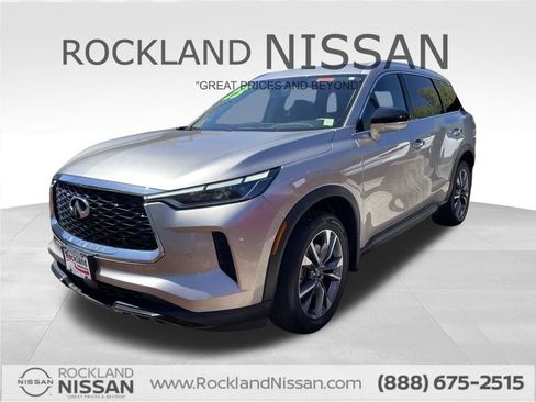 Used 2023 INFINITI QX60 Luxe w/ Performance Audio Package AWD/4WD image 1