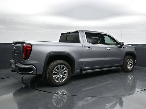 Used 2024 GMC Sierra 1500 Denali w/ Technology Package AWD/4WD image 2
