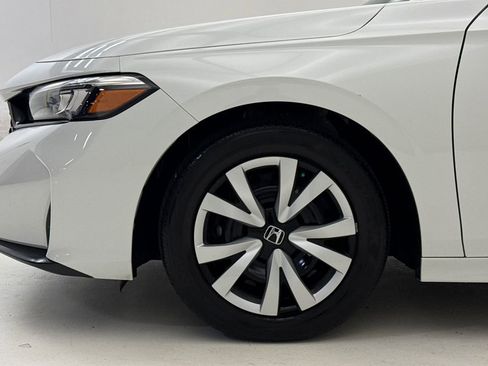 Certified 2025 Honda Civic LX image 6