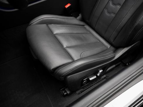 Used 2023 BMW M850i xDrive Convertible w/ M Sport Professional Package AWD/4WD image 66