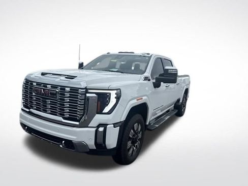 Used 2024 GMC Sierra 2500 Denali w/ Technology Package AWD/4WD image 1