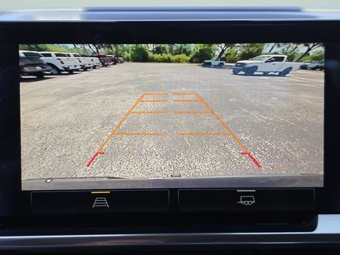 Used 2022 Chevrolet Silverado 1500 LT image 25