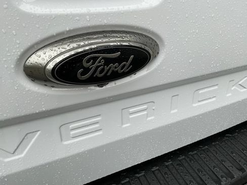 Used 2024 Ford Maverick Lariat w/ Black Appearance Package FWD image 4