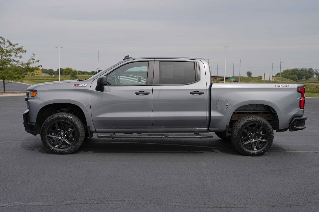 Used 2022 Chevrolet Silverado 1500 Custom Trail Boss w/ Safety Confidence Package AWD/4WD image 11