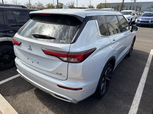 Used 2022 Mitsubishi Outlander SEL AWD/4WD image 3