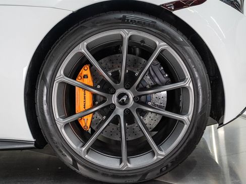 Used 2019 McLaren 570S Coupe RWD image 82