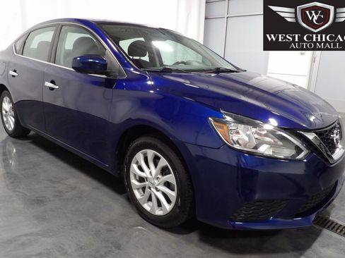 Used 2018 Nissan Sentra SV FWD image 1