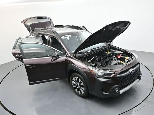 Used 2025 Subaru Outback Limited AWD/4WD image 38