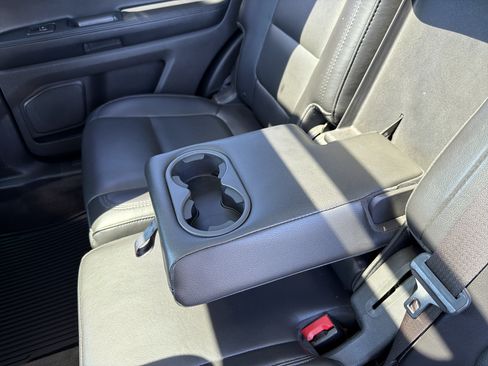 Used 2014 Ford Explorer Limited w/ Equipment Group 302A AWD/4WD image 14