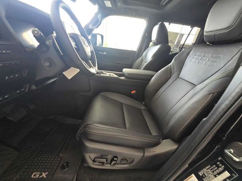 New 2026 Lexus GX 550 AWD/4WD image 22