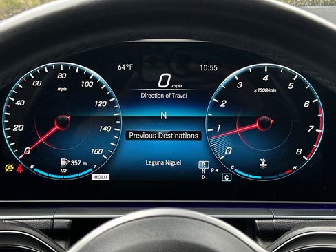 Certified 2022 Mercedes-Benz GLE 350 w/ Premium Package image 17