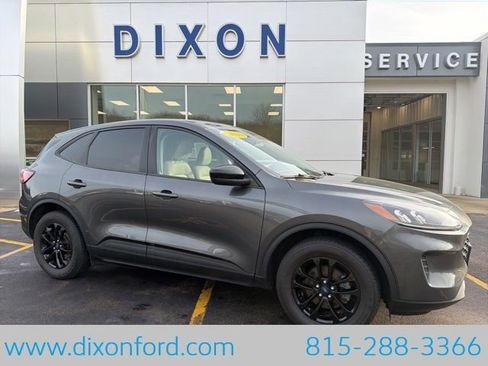 Used 2020 Ford Escape SE Sport image 1