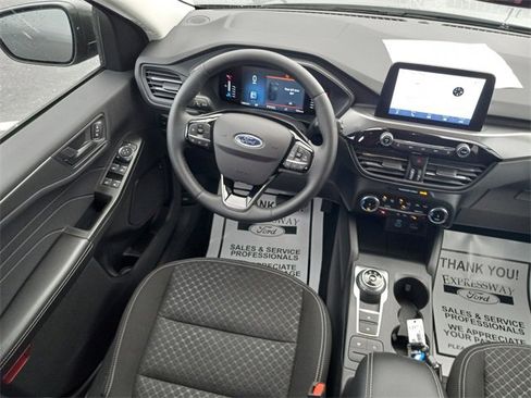 Used 2023 Ford Escape Active image 15