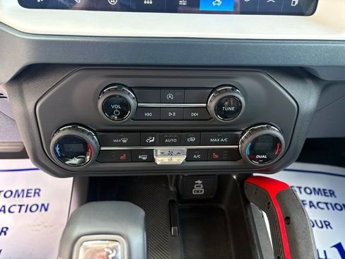 New 2026 Ford Bronco Heritage Edition AWD/4WD image 22