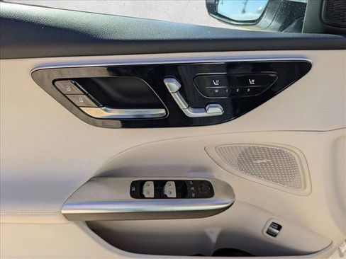 Certified 2025 Mercedes-Benz C 300 Sedan image 15
