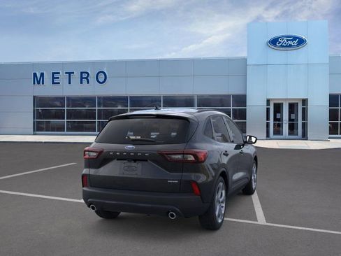 New 2025 Ford Escape ST-Line w/ Cold Weather Package image 8