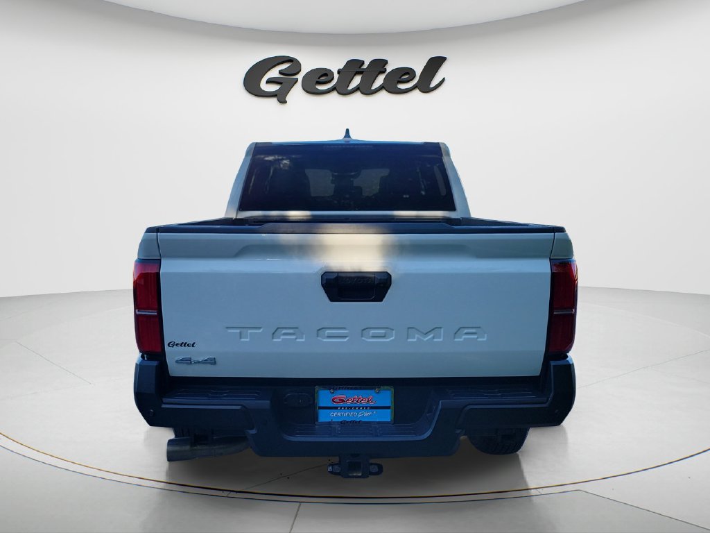 Used 2026 Toyota Tacoma SR w/ SR Upgrade Package AWD/4WD image 6