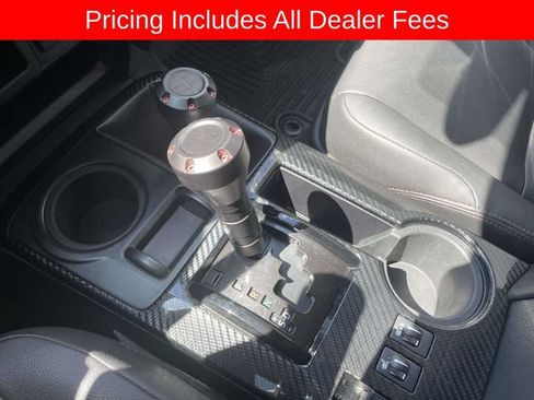 Used 2021 Toyota 4Runner Venture w/ Moonroof Package AWD/4WD image 34