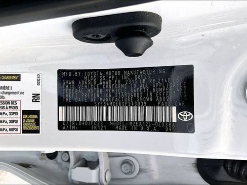 Used 2025 Toyota Corolla SE FWD image 16